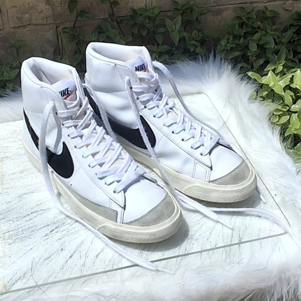 Nike Blazer Mid '77 High-Top Leather Suede White Lace Up Sneakers Women Size 8.5 - Picture 3 of 16